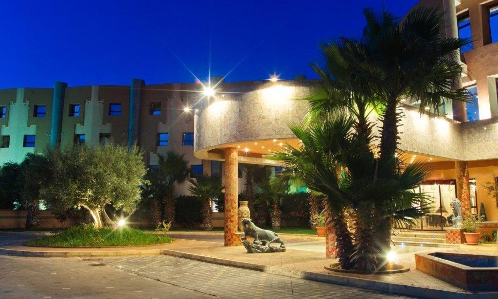 Eden Airport Hotell El Kerma Eksteriør bilde