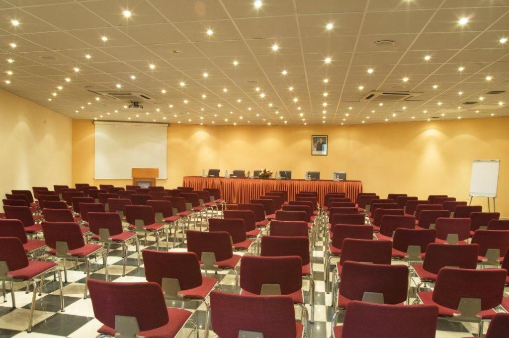 Eden Airport Hotell El Kerma Eksteriør bilde