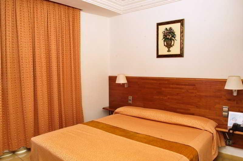 Eden Airport Hotell El Kerma Eksteriør bilde