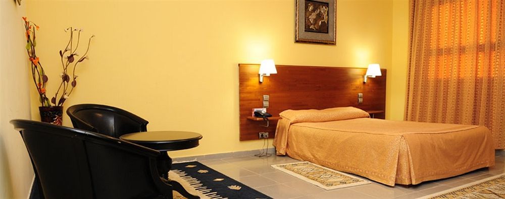 Eden Airport Hotell El Kerma Eksteriør bilde
